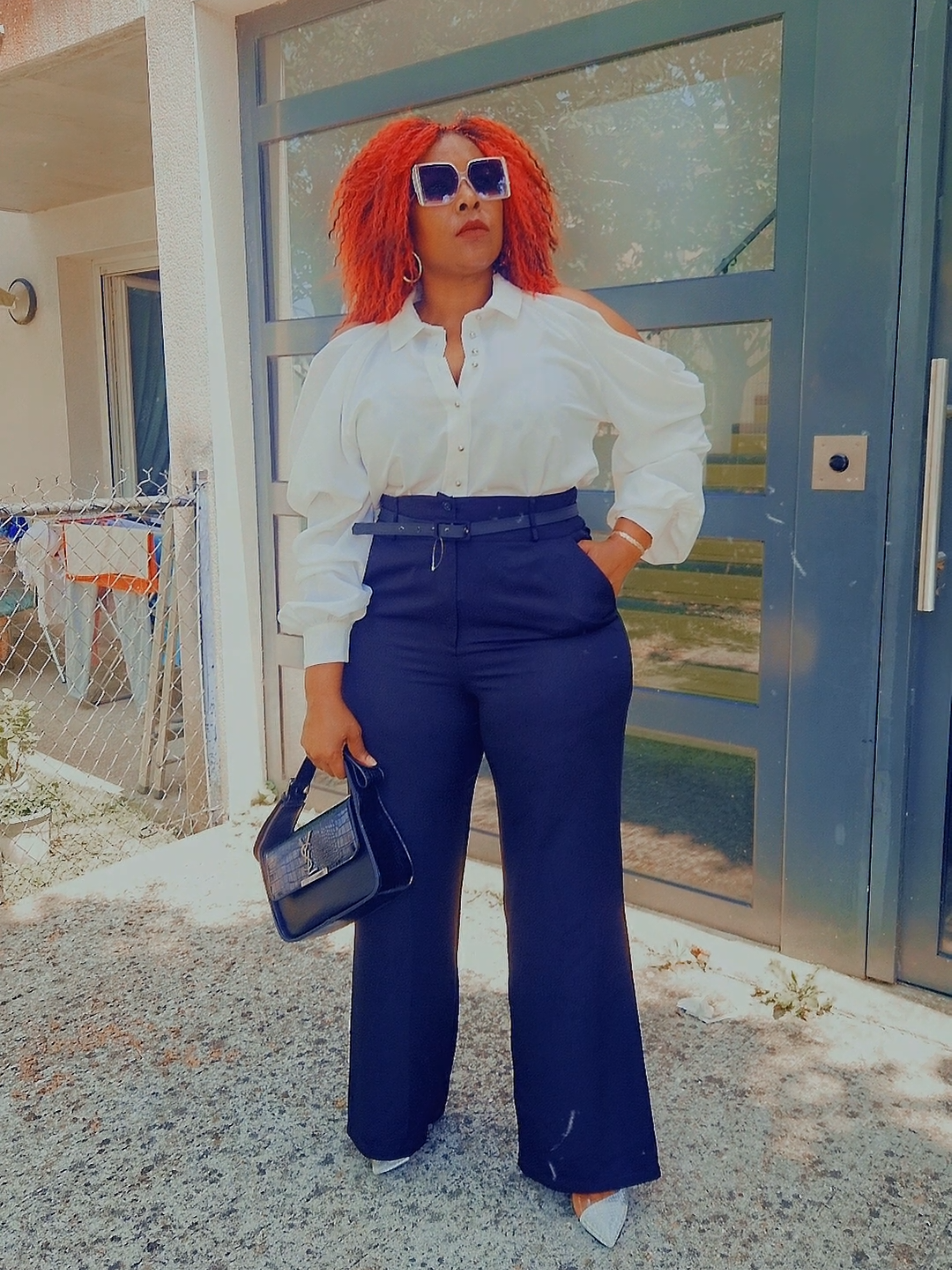A post by @labombecamerofficiel on TikTok caption: #chicetglams27 #labombecamer #laguerta 