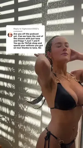 A post by @brookeschofield1 on TikTok caption: Replying to @highsisters1002 