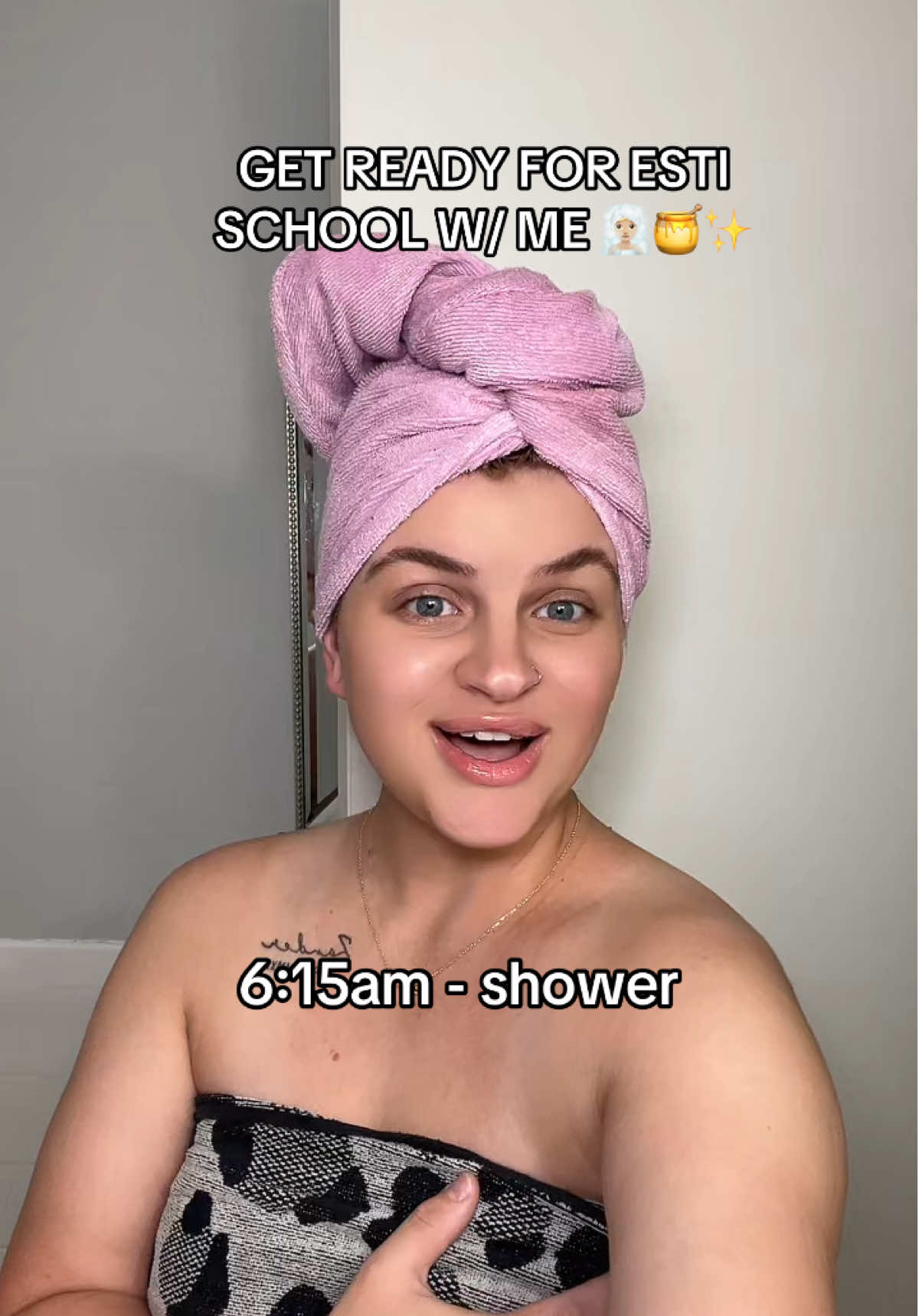 A post by @xosaraahxo on TikTok caption: GET READY FOR ESTI SCHOOL 🧖🏼‍♀️🍯✨ #fyp #estheticianstudent #esthetician #estistudent #skincare #grwm #grwmroutine #grwmforschool #mama #careerchange #catherinehinds 