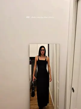 A post by @youaremylemonade on TikTok caption: Potrei riassumere questo video con CIaAAAAaaOoOOO. Io ormai bimba dei @raybanmeta, sono troppo comodi e la qualità di foto e video è davvero alta. #RayBanMetaPartner #adv