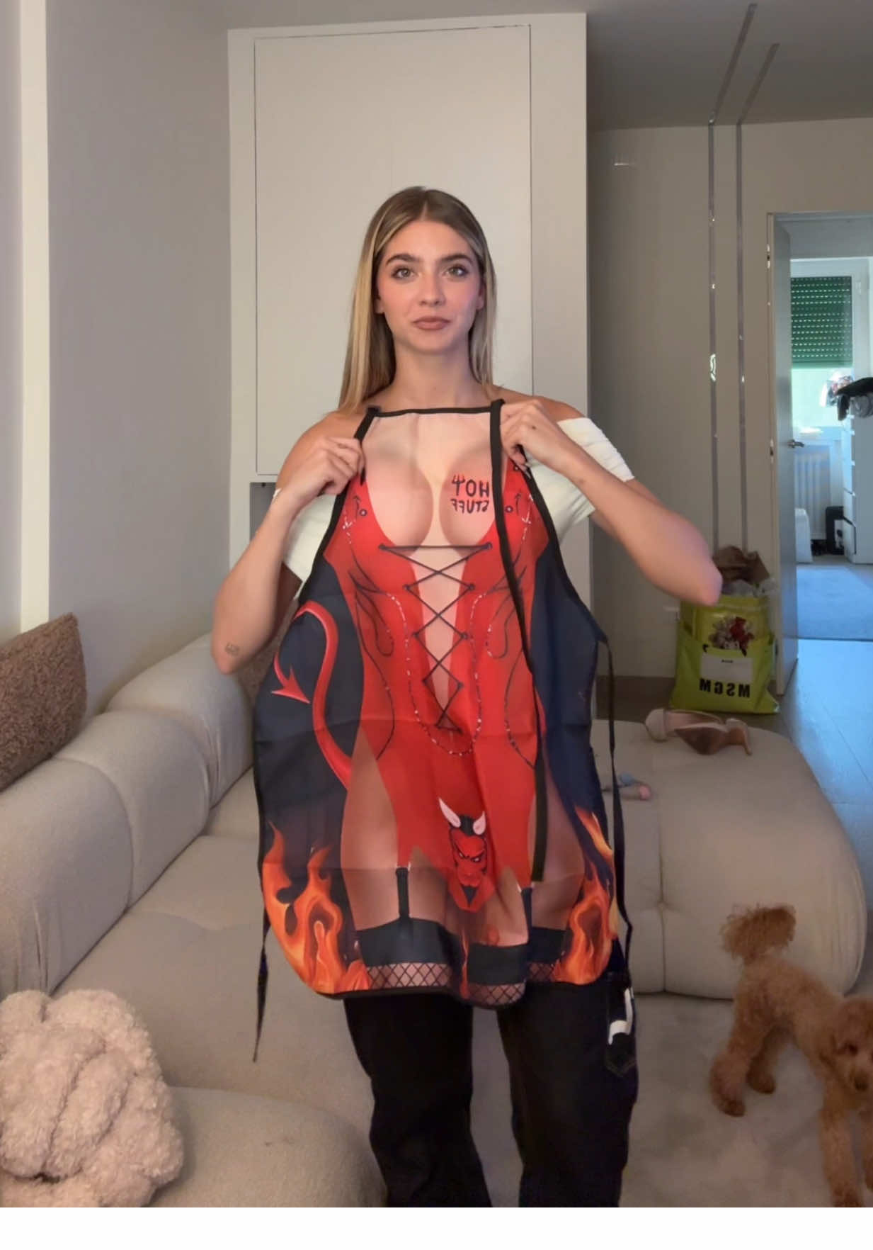 A post by @alessialanza on TikTok caption: Organizziamo un viaggio per andare a trovare GIULIO.