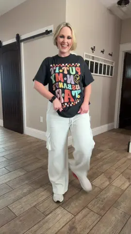 A post by @hiphop_dancer06 on TikTok caption: Jump on it dc: @Kiana 