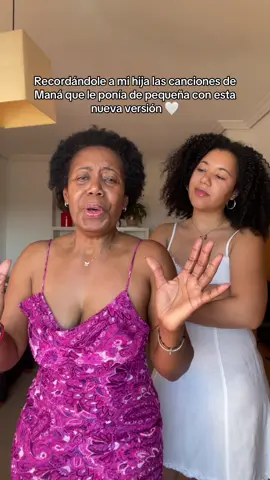 A post by @thebanezs on TikTok caption: Estas canciones llegan al alma 🤍 #fyp #viral #foryou 