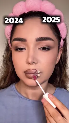 A post by @style on TikTok caption: Which year do you prefer?👄 @anisavisage #lips 