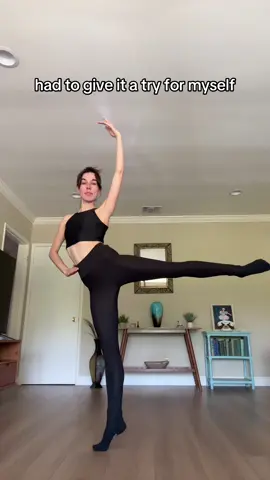A post by @biancascaglione on TikTok caption: higher relevé cmon 🙄 #fyp #ballet #ballerina #dancer #trending #balance 