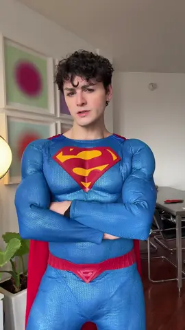 A post by @andrewlarranaga on TikTok caption: Tenía que hacerlo 😂