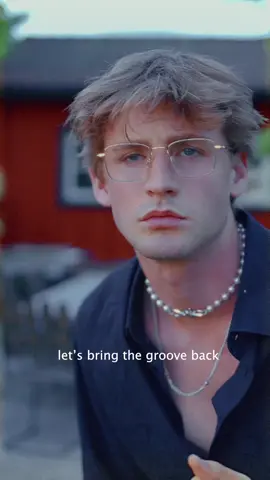 A post by @magnusferrell on TikTok caption: HELLL NAH HE AINT THE FEELINNNN GROOOOVE IT OUTTTTT 