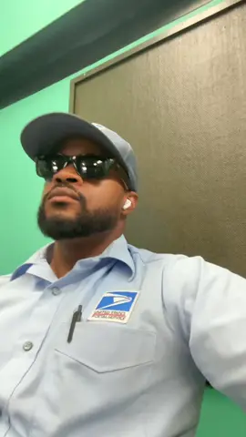 A post by @shad_0610 on TikTok caption: #funny #fyp #viral #foryoupage #trending #duet #tiktok 