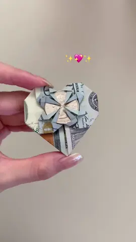 A post by @valentinabalance on TikTok caption: The easiest last minute gift you can make, no need to buy supplies ❤️ #diy #origami 