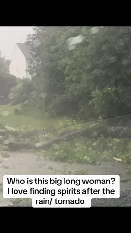 A post by @tammyleigh03 on TikTok caption: #fyp #paranormal #medium 
