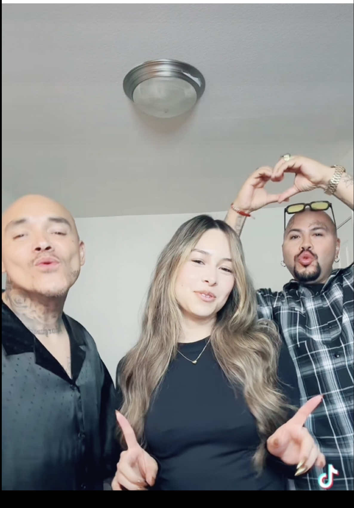 A post by @trinoxadam on TikTok caption: Bills Bills Bills @Beyoncé #fypシ゚viral @Natalie Garcia #trinoxadam #duo #collab #Tatcha #fypシ #la #fyppp #90sthrowback #90s #90smusic  #destinyschild @Kelly Rowland #fy #losangeles #iconic #lipsync #vibes #xuhuong #latino #chicano #parati 