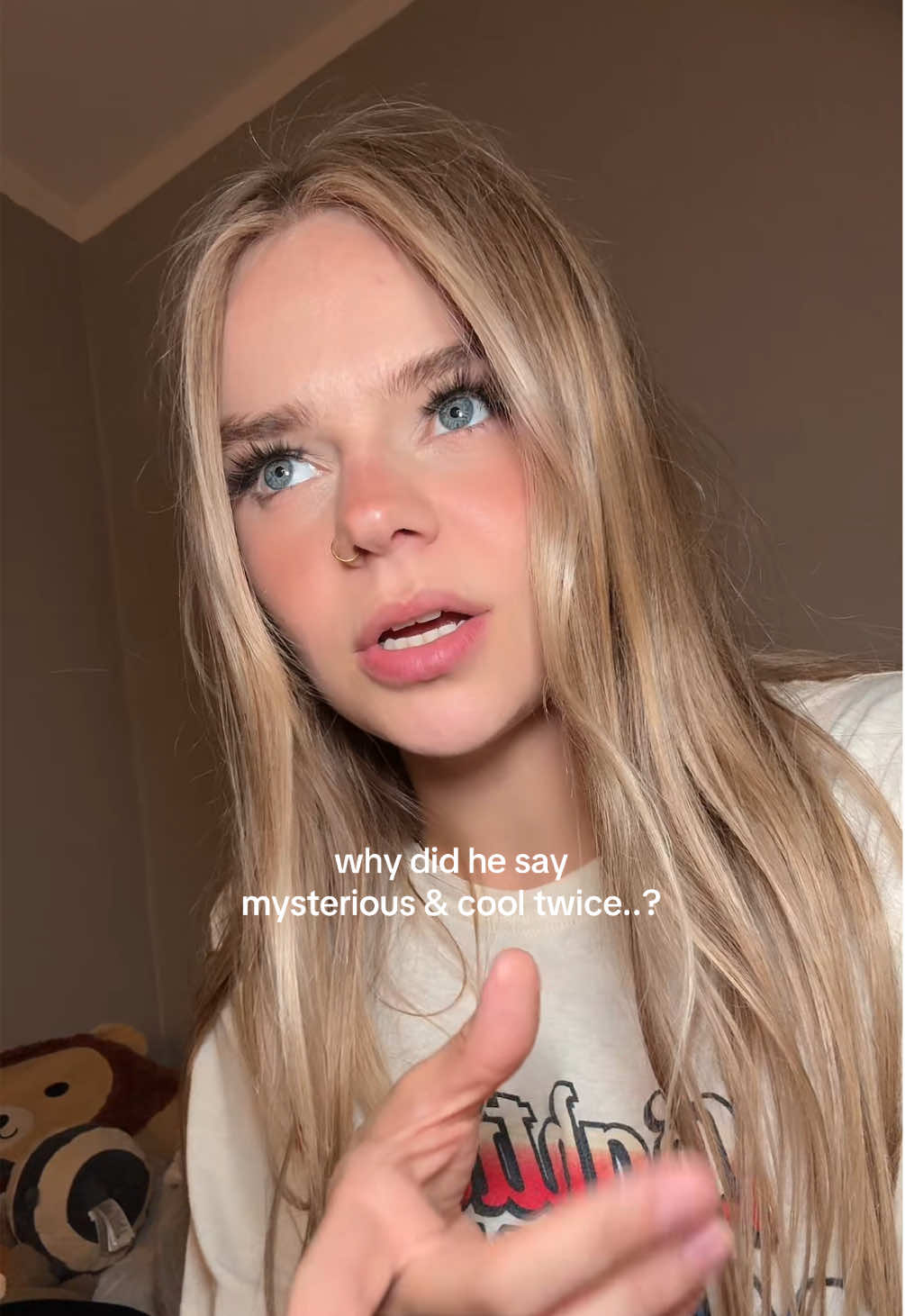 A post by @heyitsmaryalice on TikTok caption: autistic lesbian clocking in to be mysterious and cool everyday 😛 #autisticadult #autistic #lesbian #wlw #wuhluhwuh 