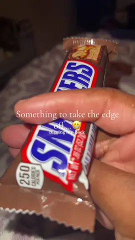 A post by @cooksonabudgets on TikTok caption: #snickers  #Gn ##snack #bigbacks #minibacks #sweets 