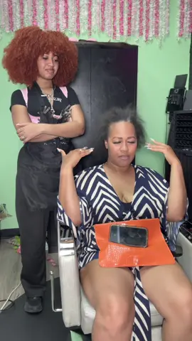 A post by @destineeshair on TikTok caption: she definitely needed it 😬 #detroitstylist #detroitbraider #detroithair #hair #hairstyles #hairtransformation #hairgoals #bundles #hairstyling #braidstyles #braiders #braidedhairstyles #westland #braidsmichigan #wig#wiginstall #michiganbraider #michigan #explorepage #explore #detroit #detroitbraider #dearborn #wigoligist #blackbraider #locstyles @Juicy Eats For You 