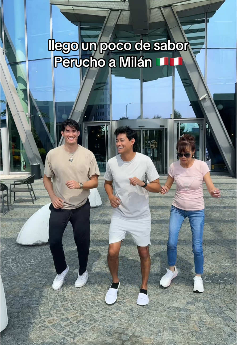 A post by @tonysuccar on TikTok caption: Llegamos a Milán! 🇮🇹😊 tuvimos que celebrar con unos pasitos 🇵🇪 @Mimy Succar @Kenyi  Nos vemos mañana mi gente, gran concierto en el @Milano Latin Festival consigue tus entradas ya!! Será una noche de mucha salsa!!! @Ema tremendo swing to coreo 🇵🇪 