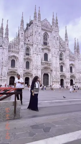 A post by @fashionweekbologna on TikTok