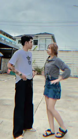 A post by @muthaethae on TikTok caption: ဆူနေရတယ်ဟယ်😝@Oo Naing🍉🍉Thae👩‍❤️‍👨 