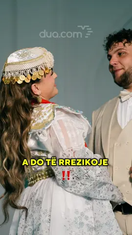 A post by @dua.com_dating on TikTok caption: Arsim & Senada – Dashuria përtej brigjeve të Adriatikut ❤️ Lexo historinë e plotë: dua.com/love-stories #duacom #findyourone #dashuroshqip #dualovestory #datingapp #albaniandating #takoshqiptar #chatshqip