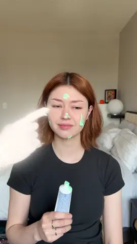 A post by @jessechrisss on TikTok caption: Popping pimples ❌ Popping bubbles ✅ hack acne like a dermatologist @CeraVe #CeraVePartner