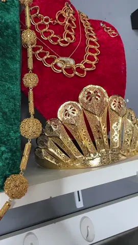 A post by @imitasyongold on TikTok