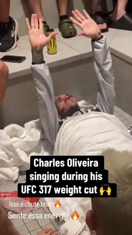 A post by @espnmma on TikTok caption: #ufc #mma #charlesoliveira #ufc317 #brasil (via charlesdobronxs/IG)