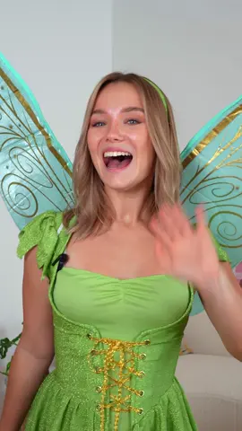 A post by @juliabeautx on TikTok caption: Anzeige | Schon mit dem kleinsten Tropfen Fairy Konzentrat bekomme ich mein Geschirr easy und schnell sauber 😍 Die Frage ist jetzt nur, wo ist Joey hin? 😰 #Fairynice #Fairy