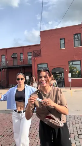 A post by @karladelatorre97 on TikTok caption: Reacción de mi toda familia al saber que estoy embarazada 🥹