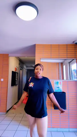 A post by @damesylla863 on TikTok caption: #pourtoiiiiiiiiiiiiiiiii #viral_video 