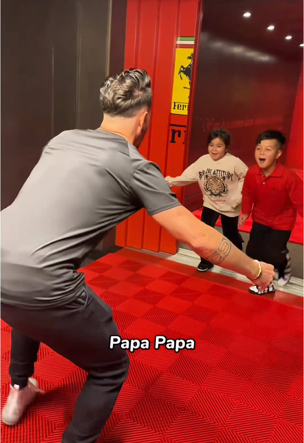 A post by @beatmoerker on TikTok caption: Egal was ihr besitzt, eine glückliche Familie ist einfach unbezahlbar meine Lieben!🙏🥰