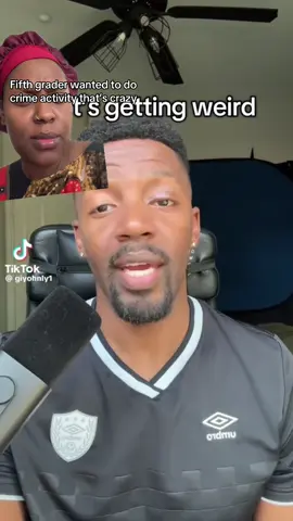 A post by @munayusufabdi on TikTok caption: #greenscreenvideo  #fyp #somalitiktok #somalitiktok12 #somali #fypage #fyp #fyp #fyp #fyp 