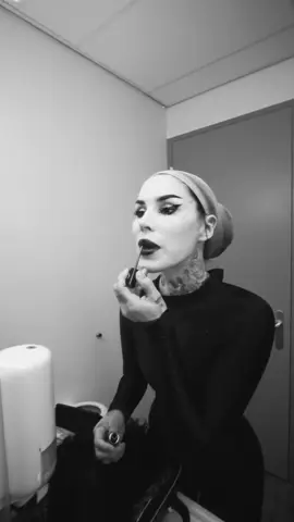 A post by @katvond on TikTok caption: 🖤