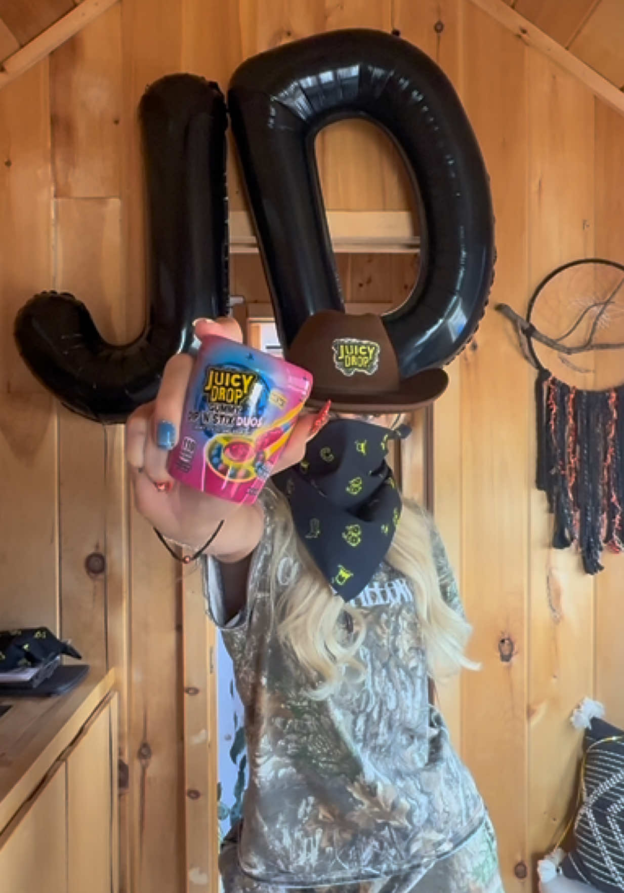 A post by @madi on TikTok caption: the duo takes on CO 🏔️ @Juicydropcandyofficial #juicydrop #dipnstix #juicydroppartner 🍭 