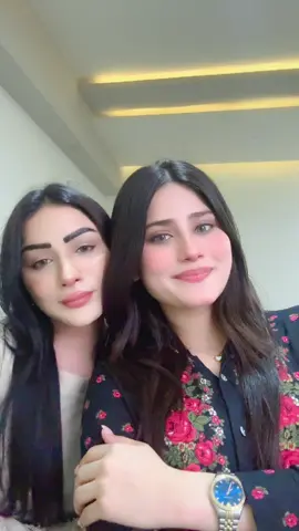 A post by @kubrakhan665 on TikTok caption: ❤️#kubrakhan665 @janGali BiLi 🫦 