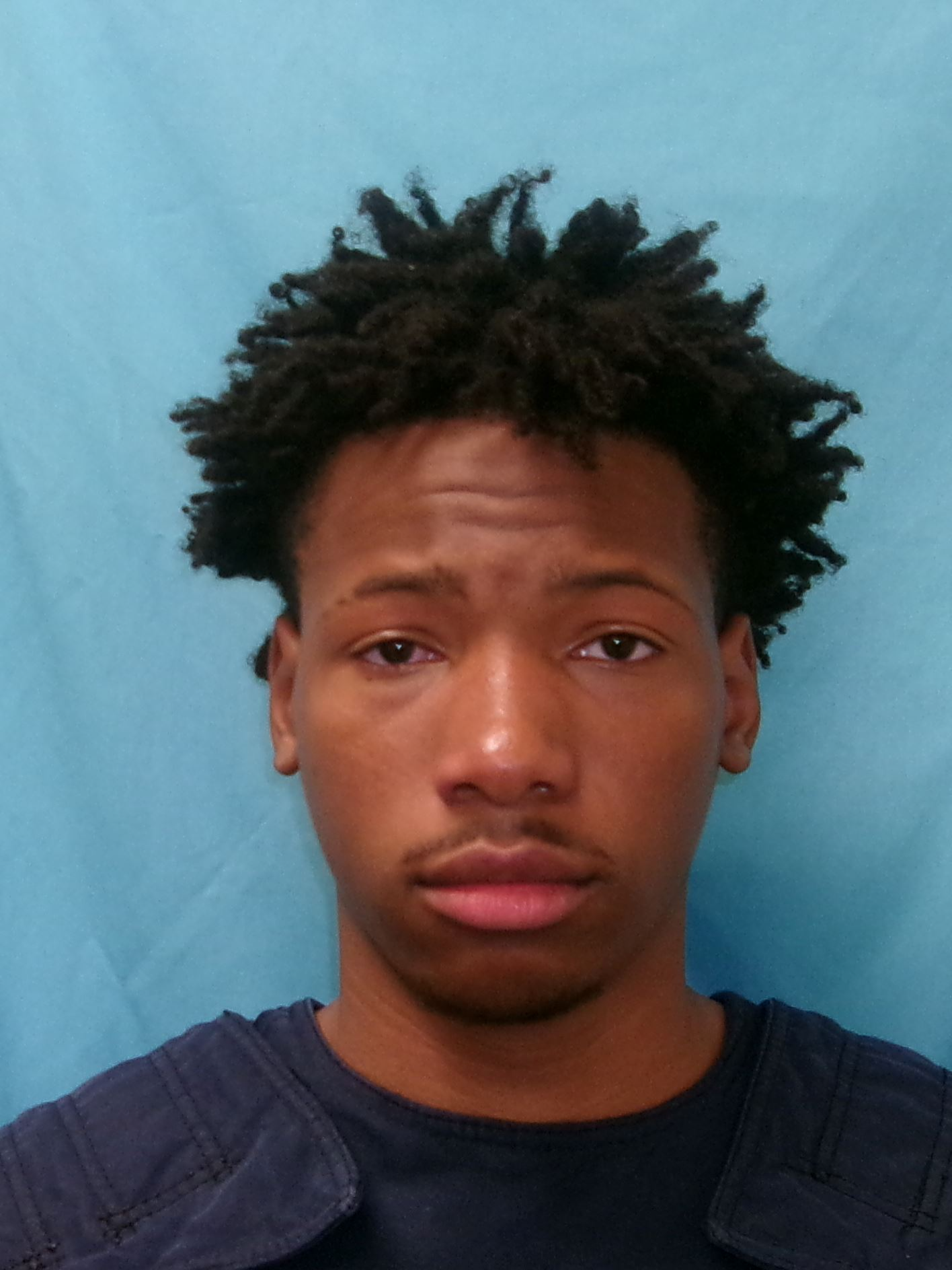 A post by @courttvlive on TikTok caption: #KarmeloAnthony was indicted for the fatal stabbing of Texas teen #AustinMetcalf at a high school track meet. Investigators say Metcalf asked Anthony to leave his school’s tent, and the confrontation escalated, ending in Metcalf being fatally stabbed in the chest.    #CourtTV - What do YOU think? #TrueCrime #crimestory #courttvtiktok #trackmeetstabbing