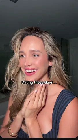 A post by @juliarojash_ on TikTok caption: Dating in miami be like …  #trending #trendingaudio #foryou #p#datinginmiami#datingthesedays 