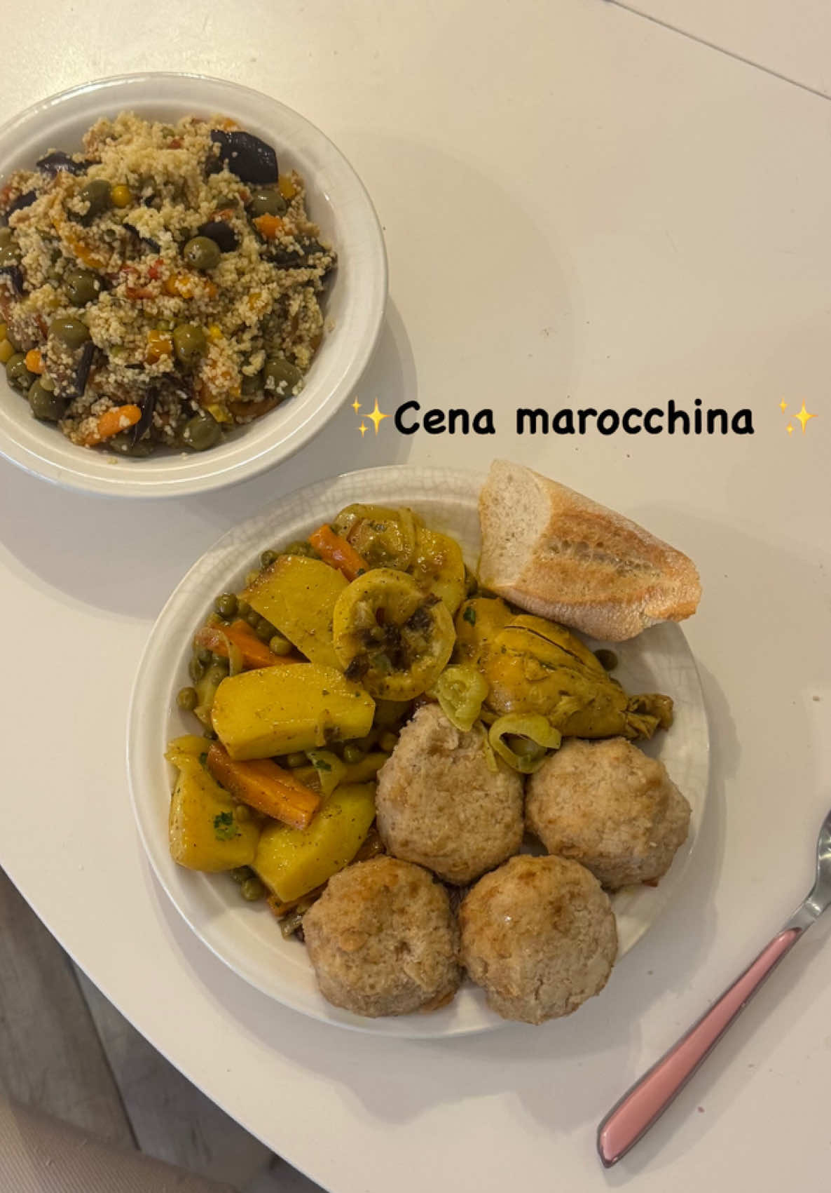 A post by @lucrezia_cardini on TikTok caption: Amo il Marocco 🇲🇦  Ci sono stata 3 volte e ogni volta era ancor più bello ✨ seguimi su IG💕 #ceniamoinsieme #cenaconlulu #couscous #alimentazione 