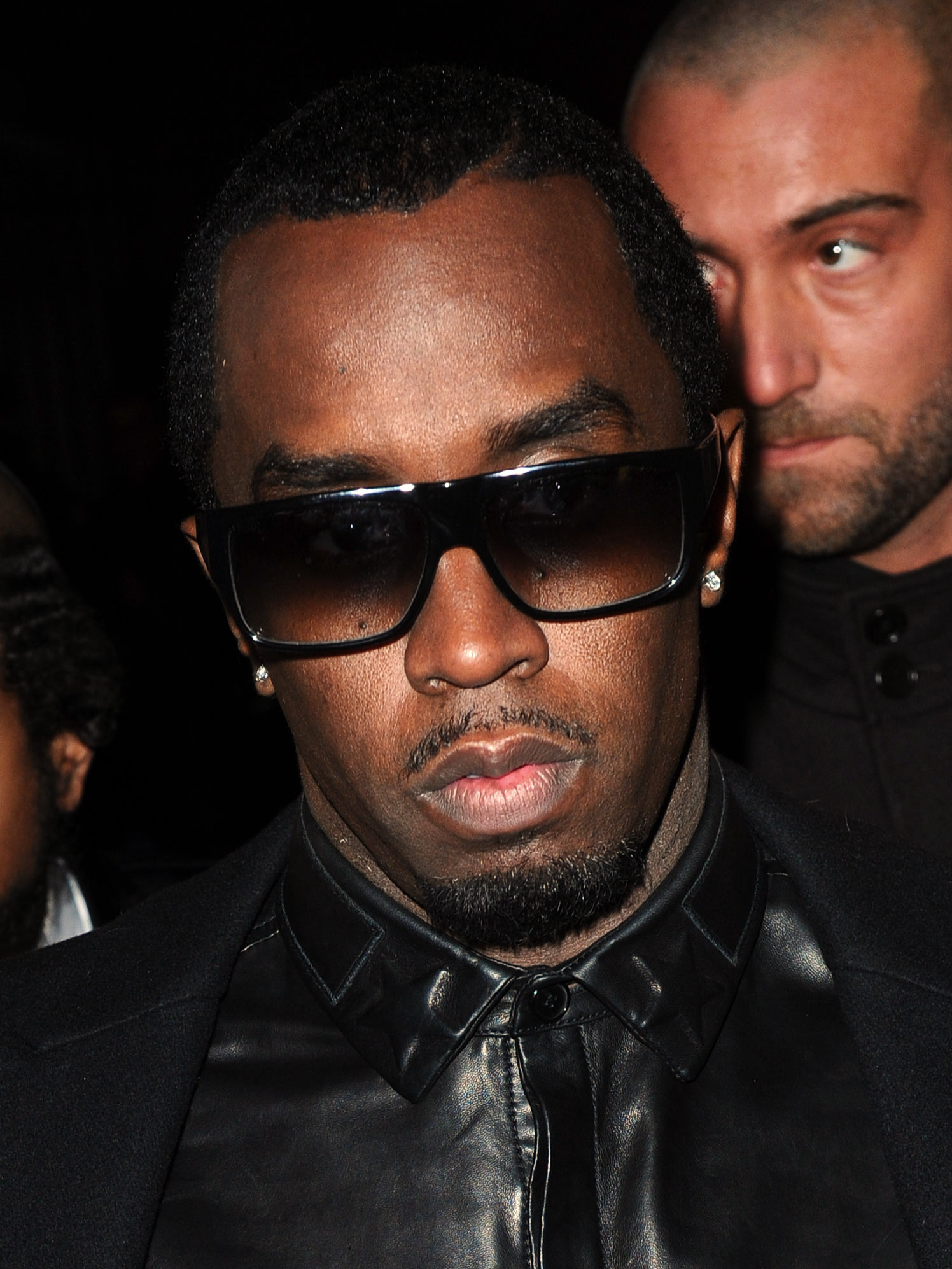 A post by @courttvlive on TikTok caption: UPDATE: During closings, the prosecution argued #CassieVentura was not an adult woman making her own life choice and said #Diddy used "freak-off" tapes as blackmail in case she stepped out of line. #CourtTV's Kelly Krapf has the latest from Manhattan. What do YOU think? #truecrimetok #crimestory #truecrime #courtcase #truecrimestory #court #courtroom #courtroomdrama #courttvtiktok #pdiddy #puffdaddy #diddytrial