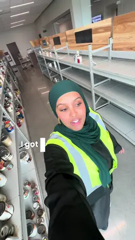 A post by @idilmilyuun on TikTok caption: Reduce, Reuse, Recyle ♻️