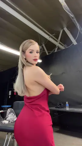 A post by @carolcastromx on TikTok