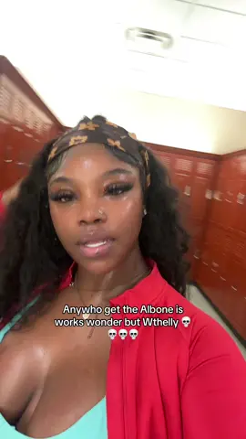 A post by @_asiag on TikTok caption: Girl I cannot believe this fr 😂😂😂😂😂 #fypシ #thievesinthegym #ikyl #imsoirritated #fyppppppppppppppppppppppp 