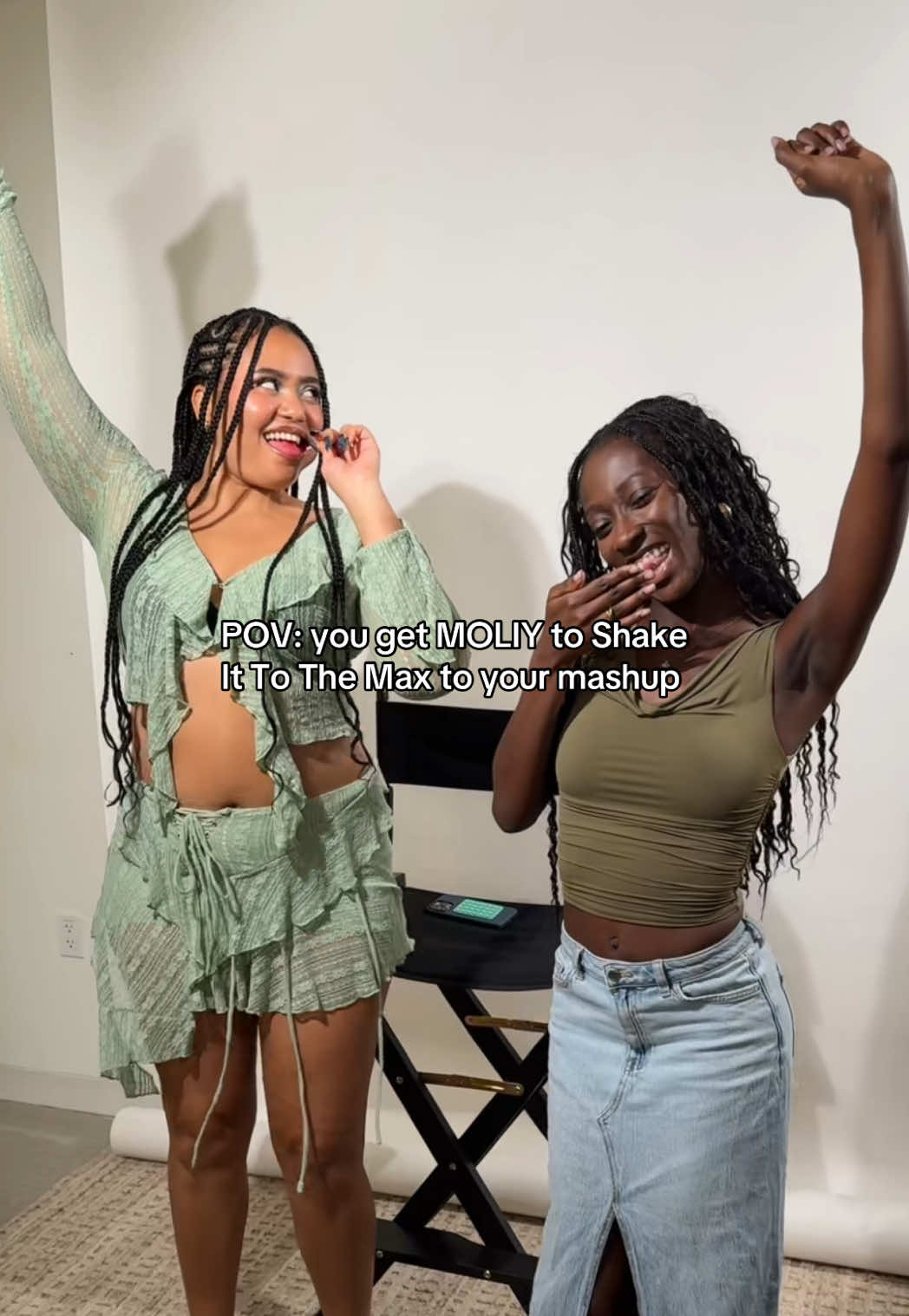 A post by @chvmeleon on TikTok caption: Ghana girls link up!!! 😍🇬🇭 @MOLIY #shakeittothemax 