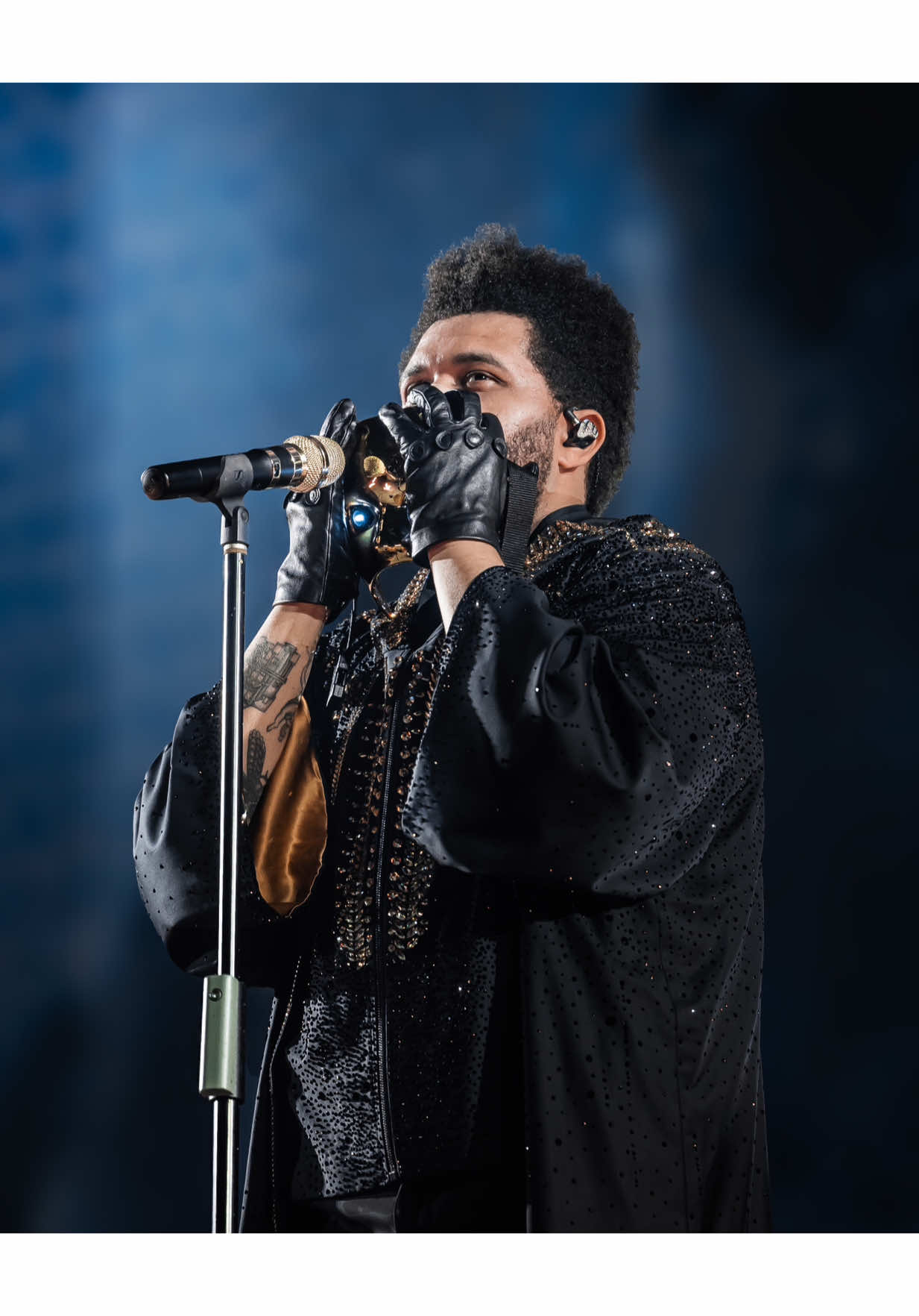 A post by @genius on TikTok caption: @The Weeknd gave #losangeles a SHOW last night 😮‍💨🔥🎶 #genius #theweeknd #afterhourstildawnstadiumtour #sofistadium #hurryuptomorrow #afterhours #dawnfm 