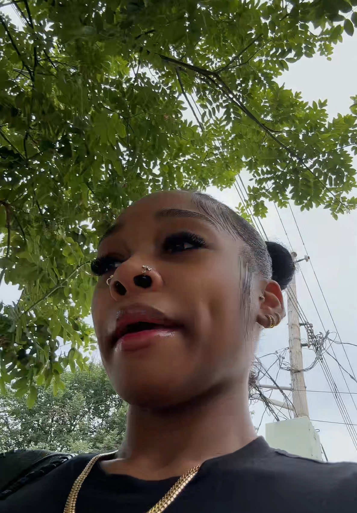 A post by @adoraabells on TikTok caption: fck it #newyork #brooklyn 