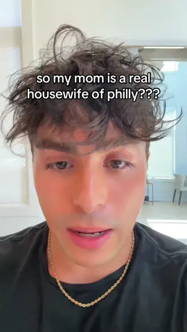 A post by @goobigubbi on TikTok caption: angie k watch out queen #mom #family #realhousewives 