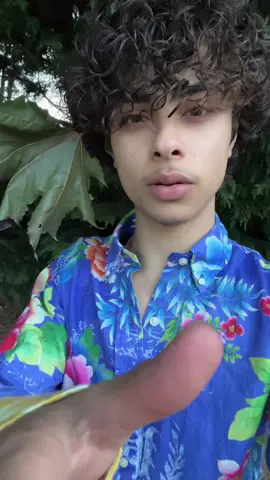 A post by @nasimstt on TikTok caption: When my friend drives too fast 😭