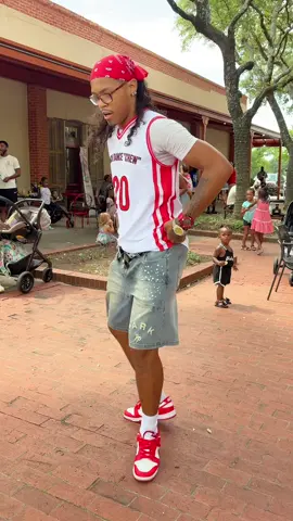A post by @t.eian on TikTok caption: Had to show up to this father event !! 🕺🏽⭐️ #teian #tgvng 