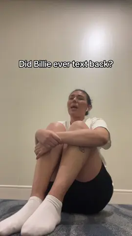 A post by @yourgirl.adalia on TikTok caption: I think we all still waiting haha #billieeilish #billiefan #fypage 
