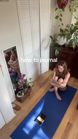 A post by @fivehundredandtwentyfive on TikTok caption: #how #to #journal 