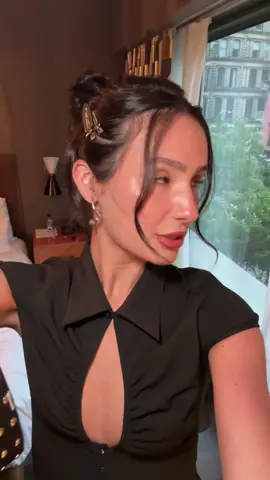 A post by @ashtinearle on TikTok caption: i resonate with raquel