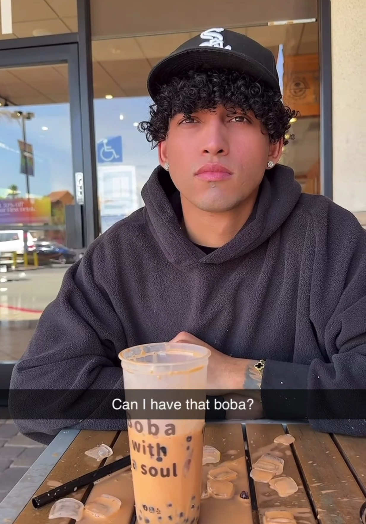 A post by @imanthonyvargas on TikTok caption: 😐